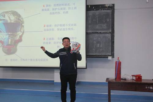 https://www.sdupsl.edu.cn/__local/2/D9/5C/8D3257A7A6005A85C1050AC67F1_9AA4C41E_E0FE.jpg