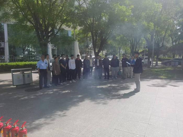https://ty.sdupsl.edu.cn/__local/4/EE/BE/36C757E9484F85C619FBCAF908B_015DEE72_1827F.jpg