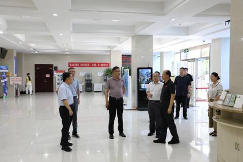 https://www.sdupsl.edu.cn/__local/4/BE/41/C0461AAED09AF8214EDA98EE8BA_1E93BB4E_118CA.jpg