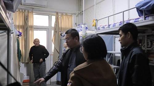 https://xwcb.sdupsl.edu.cn/__local/4/21/61/F4B4B3319509D00BD3CB64FB94C_623C99B3_E49B.jpg